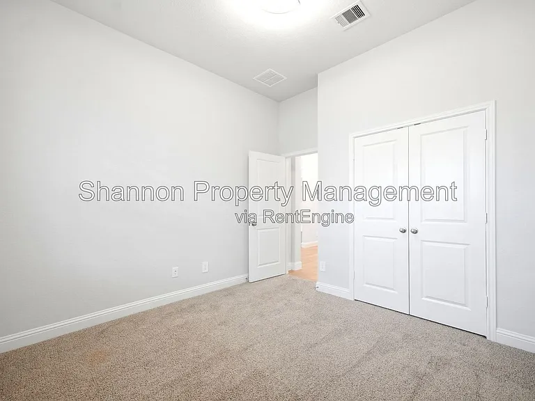 7631 Cattail Shallows Ln — Photo 33
