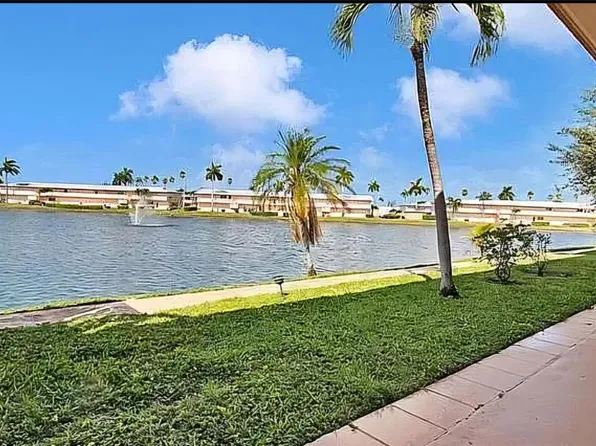 900 SW 10th Terrace #10s, Hallandale Beach, FL 33009