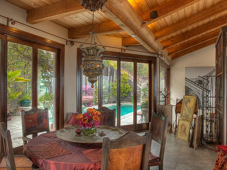 6925 Los Tilos Rd — Photo 32