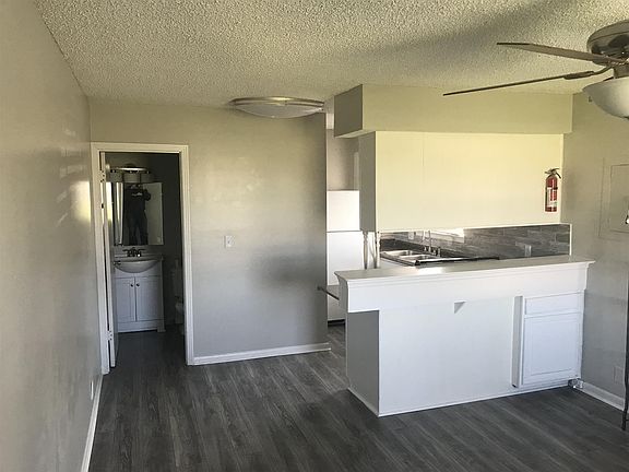 5th image of 1001 N Cumberland St APT C