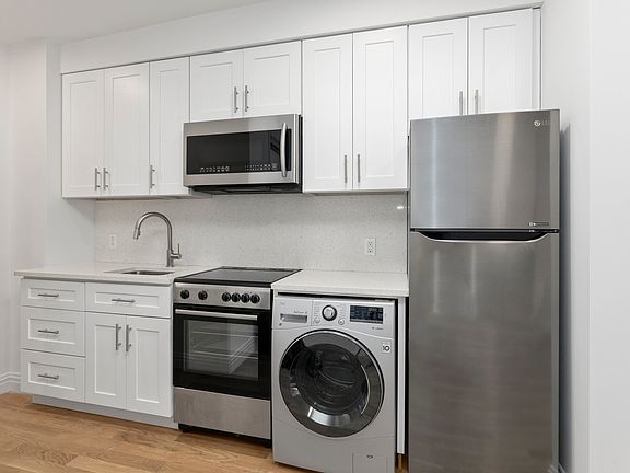 4th image of 221 E 89th St APT 5A