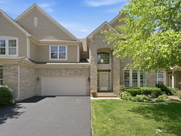 703 Fieldstone Ct, Inverness, IL 60010