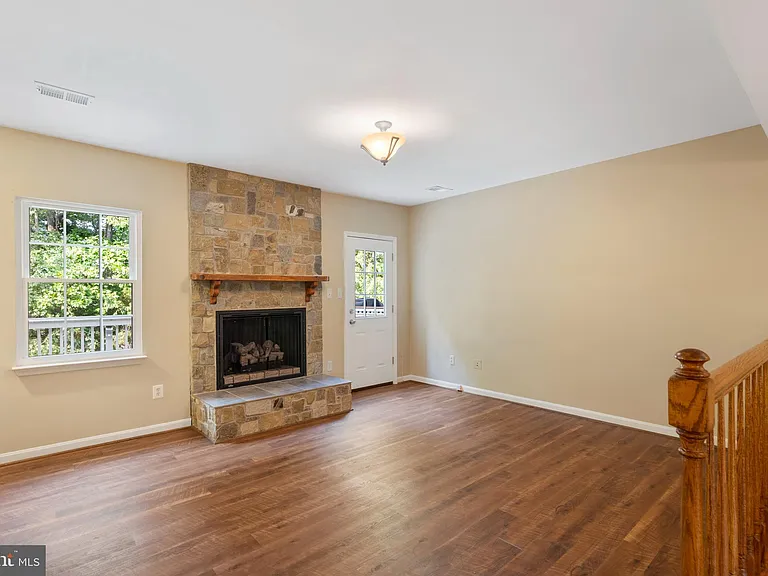 8608 Rocky Gap Ct — Photo 12