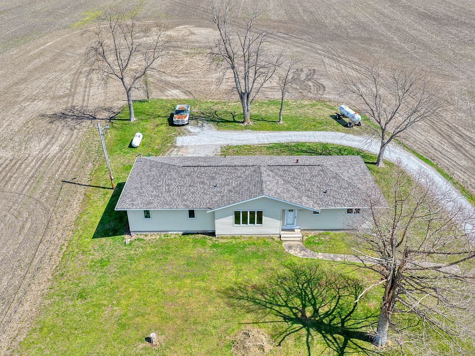 1st image of 676 Swan Pond Rd