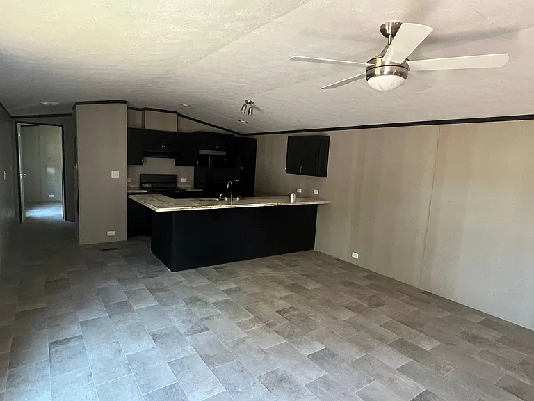 4144 Thomas St — Photo 20