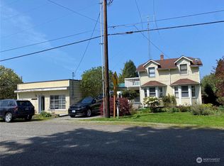 5834 Bow St, Bow, WA 98232