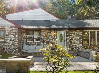 446 Irish Rd, Berwyn, PA 19312