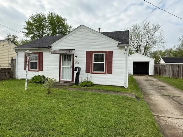 1763 Front St SW, Warren, OH 44485