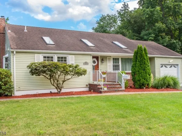 1 Birch Rd, Pequannock Twp., NJ 07444