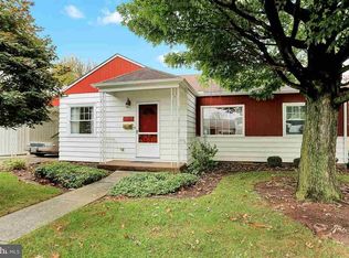 1313 Warwick Rd, Camp Hill, PA 17011