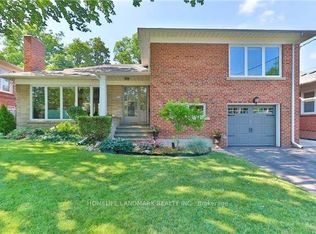 318 Betty Ann Dr, Toronto, ON M2R1B3