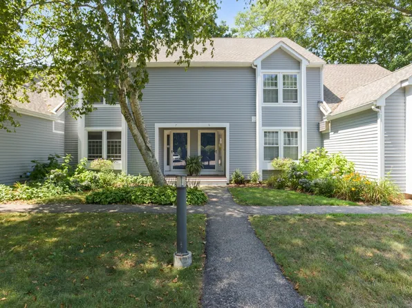 6 Whitehall Pond #6, Stonington, CT 06355