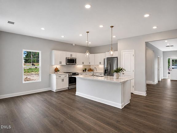 2nd image of 386 Contractor Ct