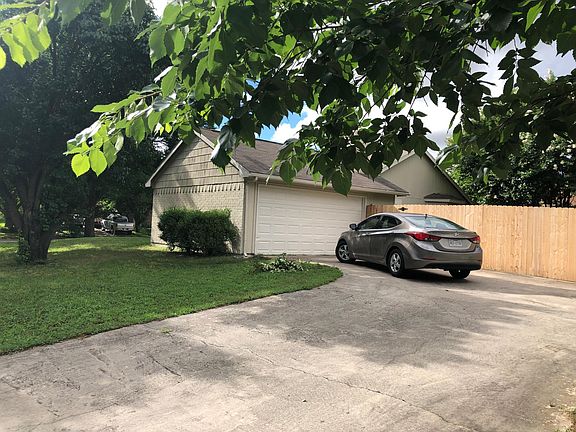 2 car garage.