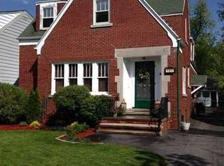 131 Lamont Dr, Amherst, NY 14226