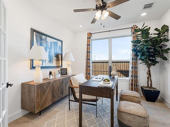 7th image of this home