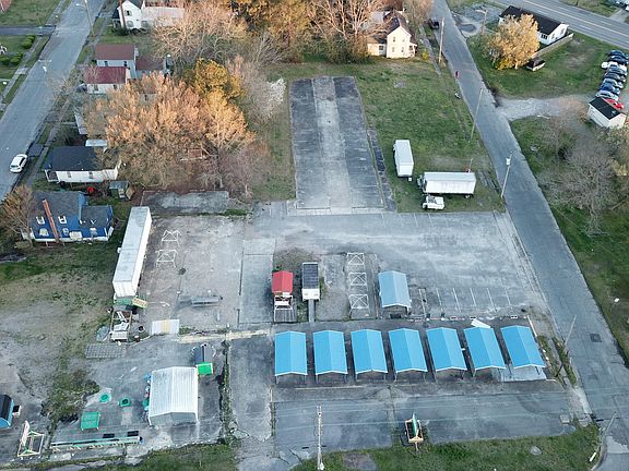 2nd image of 300 N Hughes Boulevard
