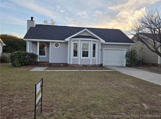 819 Eastchester Pl, Hope Mills, NC 28348