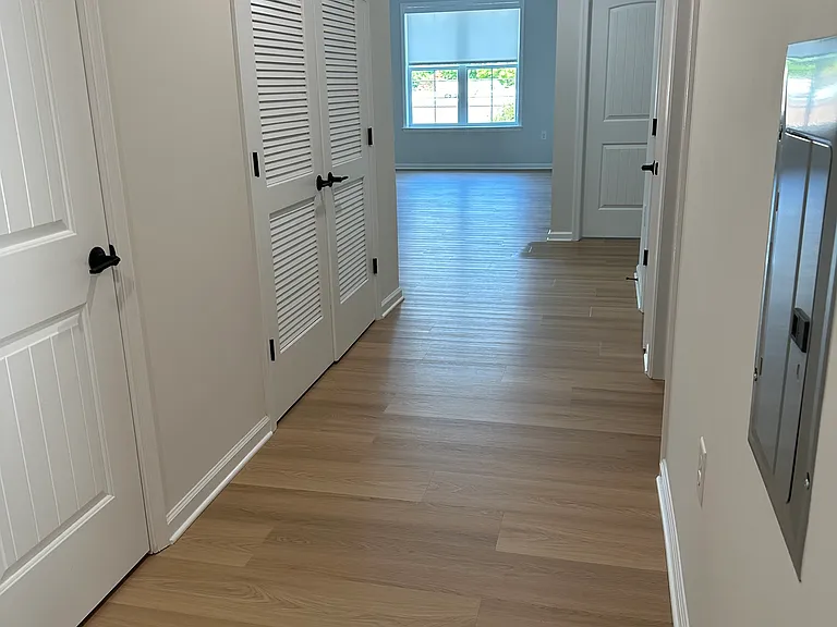 544 Morris Ave #209 — Photo 5