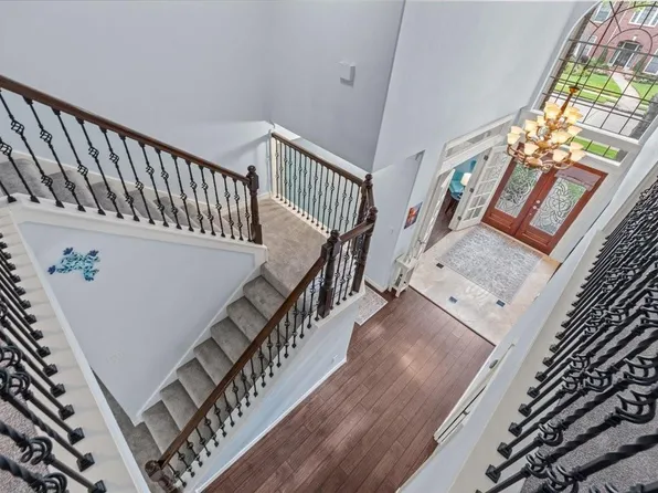 914 Pinewood Ln, Seabrook, TX 77586