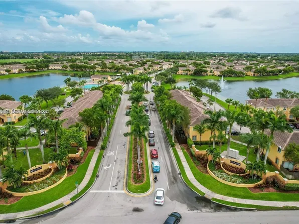2910 SE 15th Rd #55, Homestead, FL 33035