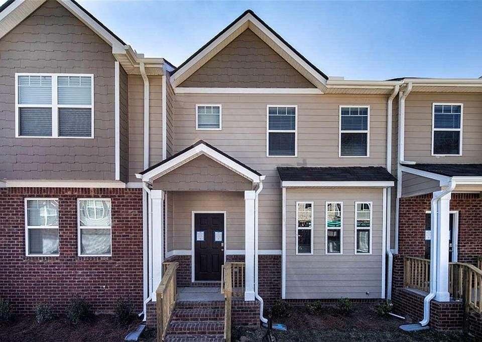 1st image of 607 Gray Branch Ct