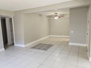 705 James St APT 1, Dunedin, FL 34698