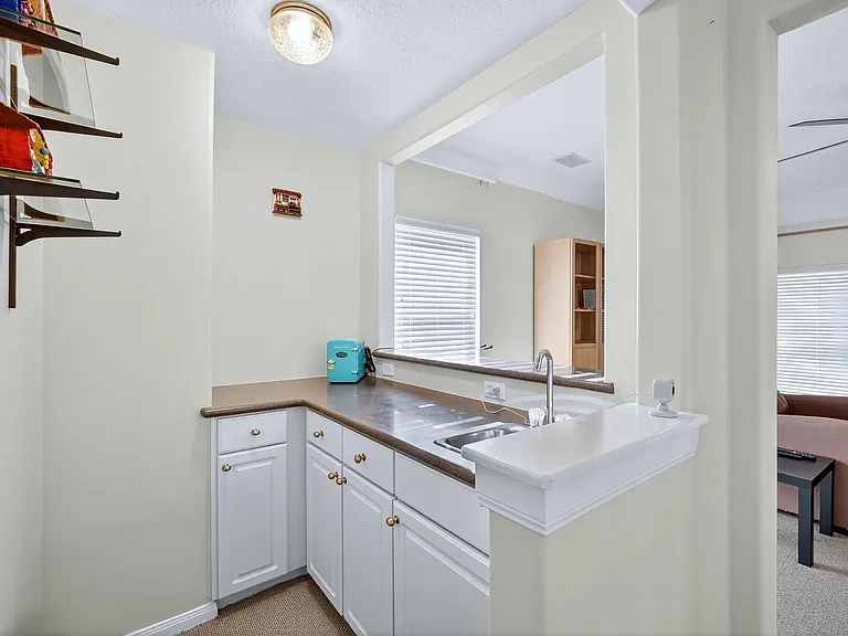 18502 Berry Leaf Ct — Photo 22