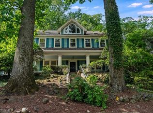 52 Warfield St, Montclair Twp., NJ 07043