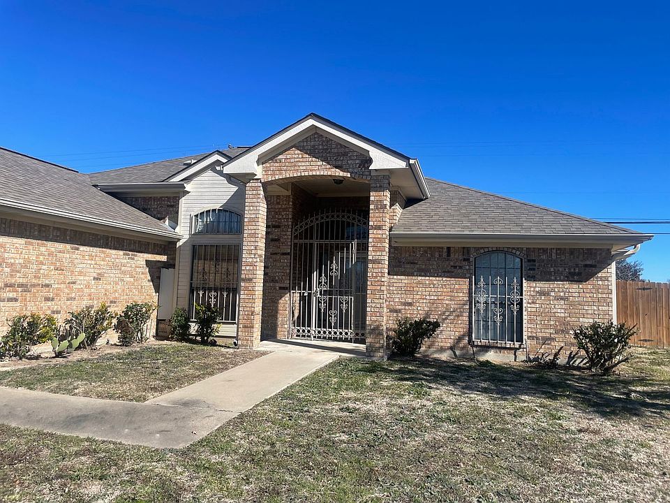 1st image of 4719 Shumard Dr