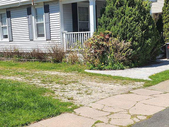 3rd image of 22 Prospect Ave