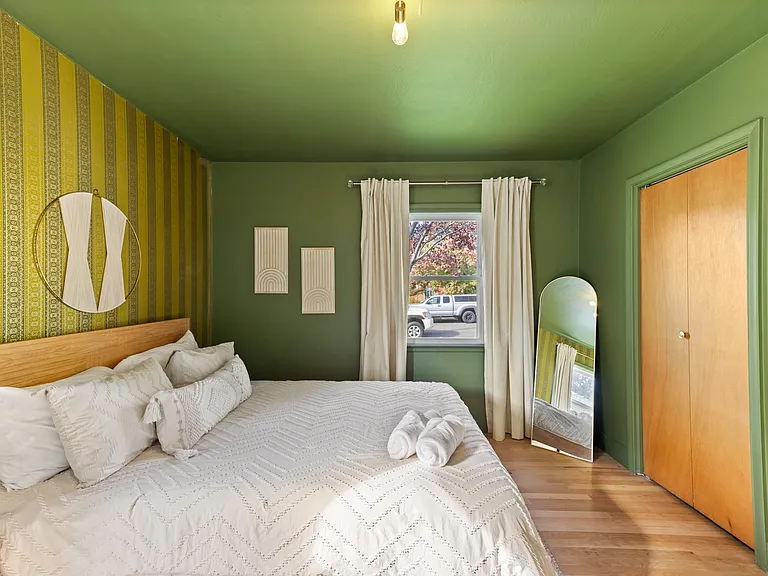 1400 Gordon Ave — Photo 11
