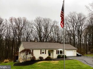 104 Ramsey Ln, Honey Brook, PA 19344