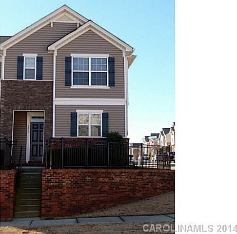 1st image of 142A Silverspring Pl #27