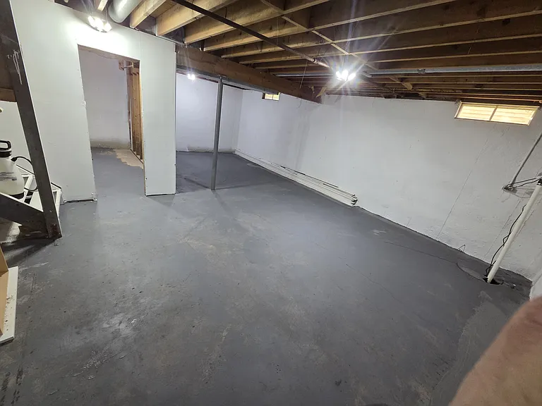 735 Southbriar Rd — Photo 10