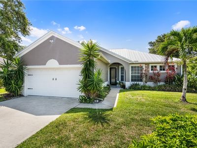 886 10th Dr, Vero Beach, FL, 32960