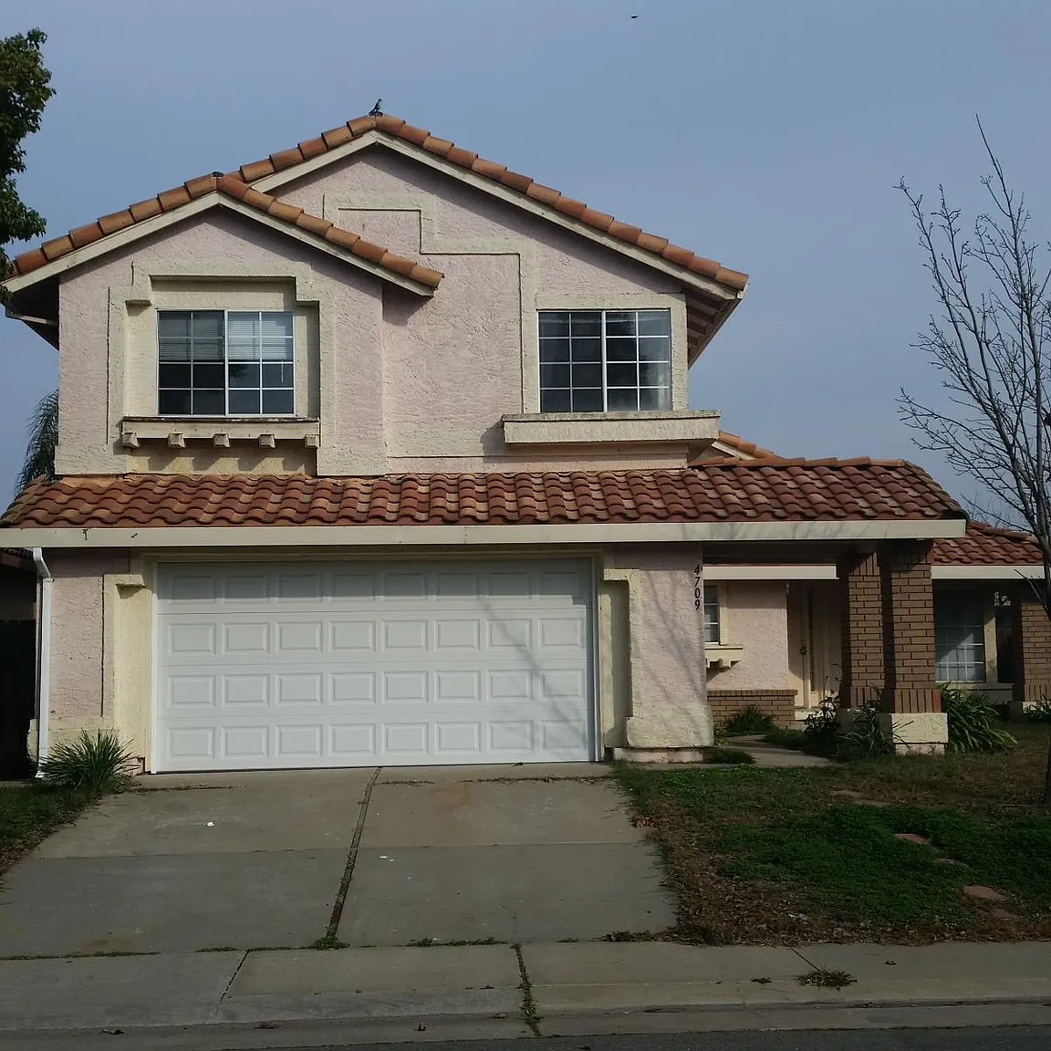 4709 Laguna West Way photo 1