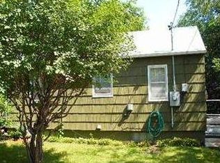 1519 Medicine Lake Dr W, Plymouth, MN 55441