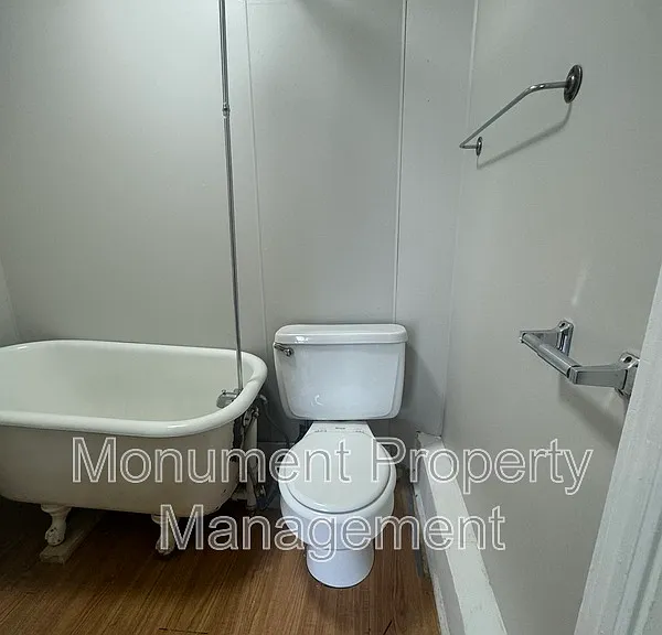334 Clay St #5 — Photo 7