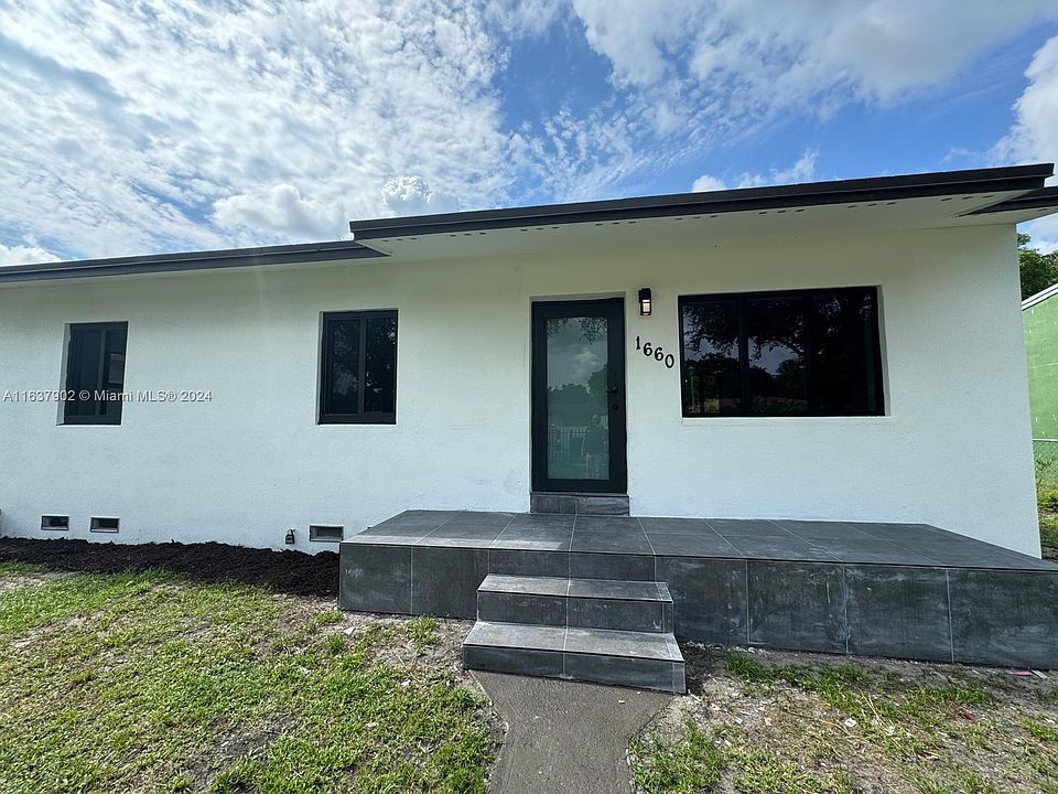 1st image of 1660 NW 124th St