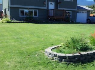 43 Farrell Pl, Port Angeles, WA 98362