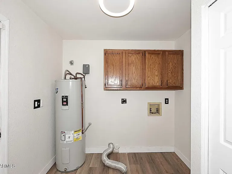15801 N 29th St #20 — Photo 11