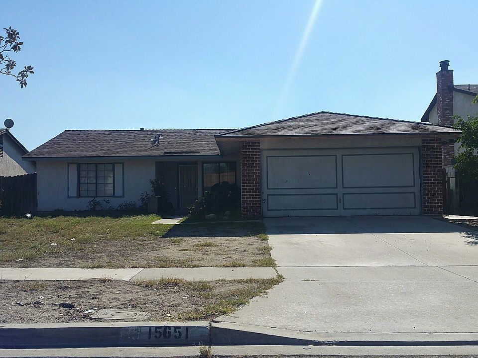 1st image of 15651 Montgomery Dr