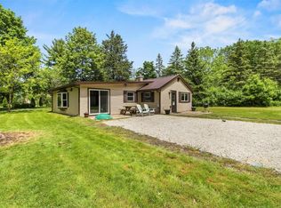 7202 W Wind Lake Rd, Wind Lake, WI 53185