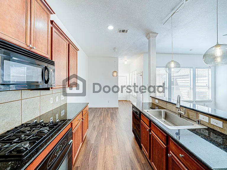 8625 Empire Blvd — Photo 6
