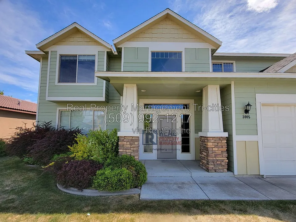 3005 S Edison Pl