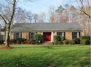 409 Sunnywood Ln, Charlotte, NC 28270