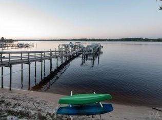 7268 Jacobs Trl, Navarre, FL 32566