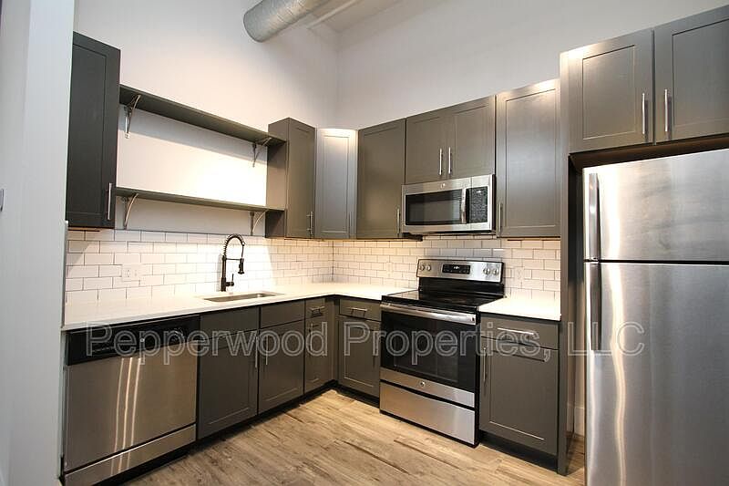 1st image of 600 Magnolia St APT 218