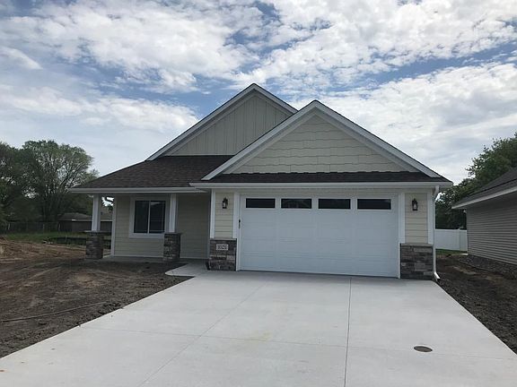 3rd image of 10131 Kissel Ct